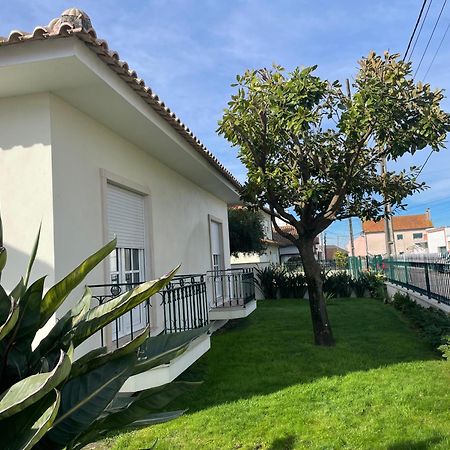 Gafanha da Nazaré Casa Magnolia B&B المظهر الخارجي الصورة